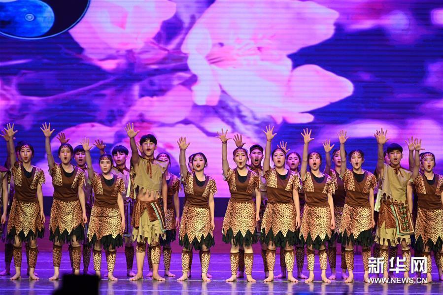 （文化）（1）大型民族音乐舞蹈诗《唱娅王》在京上演