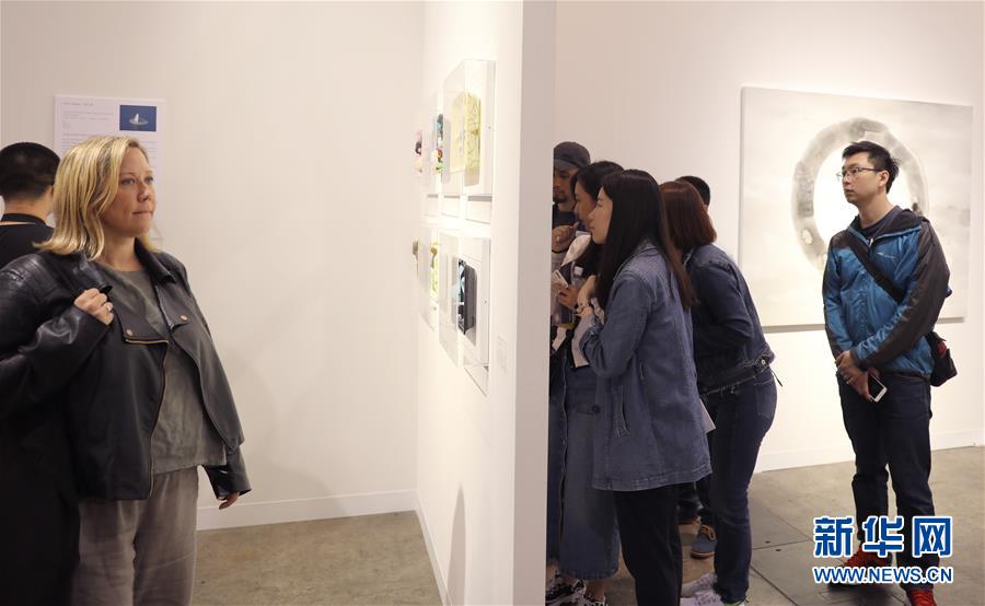 （图文互动）（4）香港巴塞尔艺术展创纪录吸引8.8万名访客
