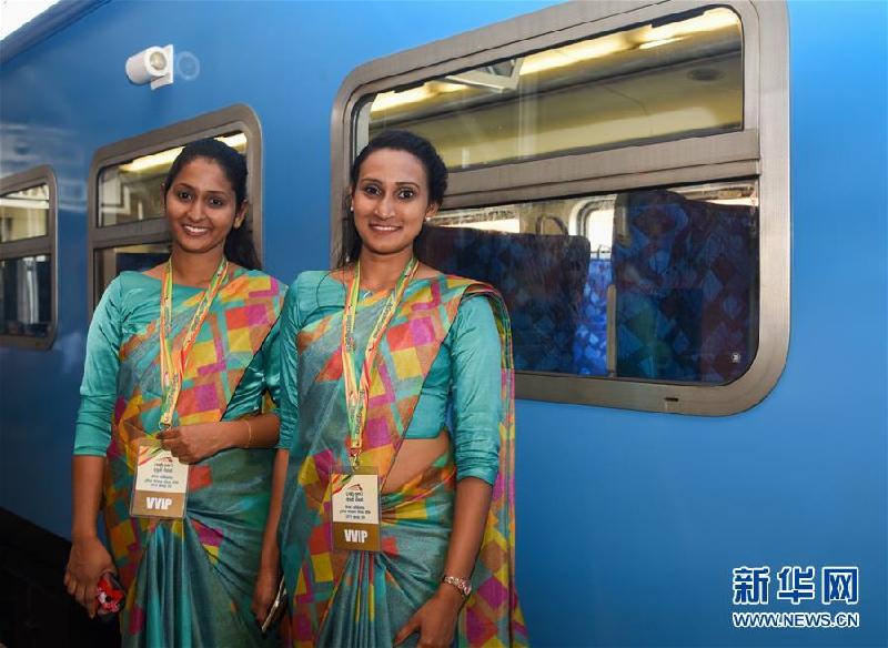 （国际·“一带一路”高峰论坛·图文互动）（2）中企承建斯里兰卡南部铁路项目举行通车仪式