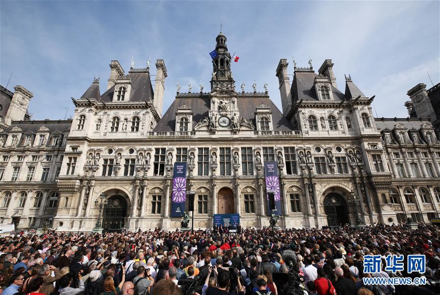 （国际）（4）巴黎举行圣母院大火纪念活动