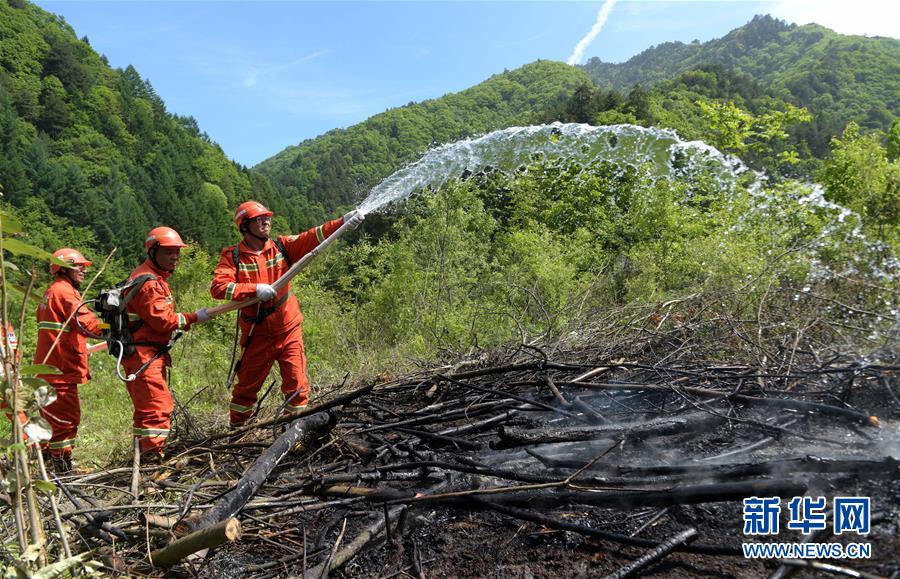 （社会）（1）陕西举行秦岭林区森林火灾扑救演练