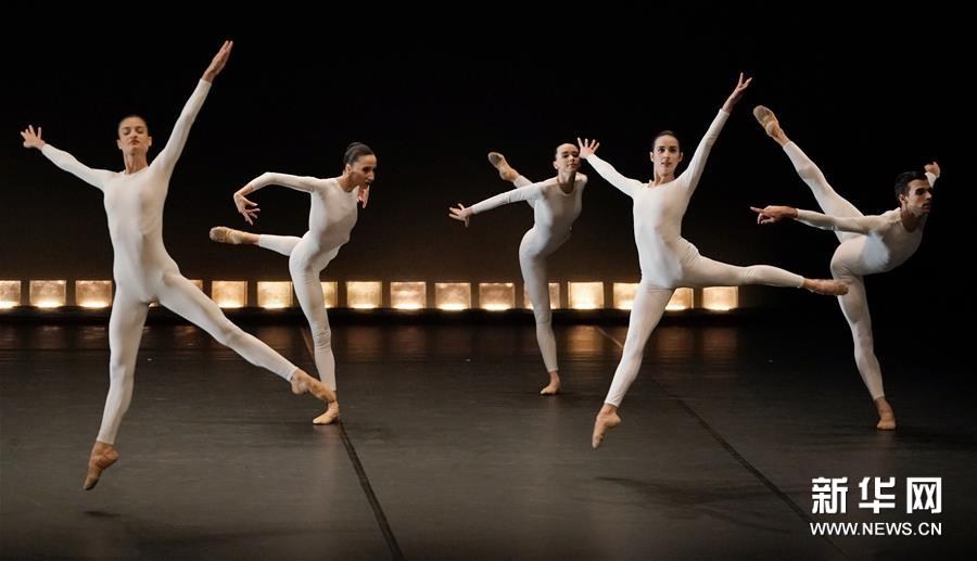 （文化）（4）葡萄牙国家芭蕾舞团《十五名舞者与不断变化的节奏》在京上演