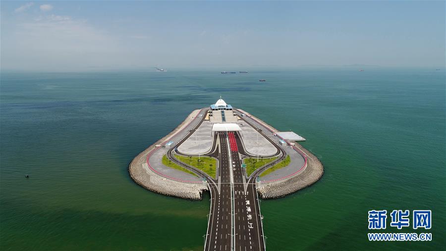 港珠澳大桥将启动东人工岛旅游开发图2