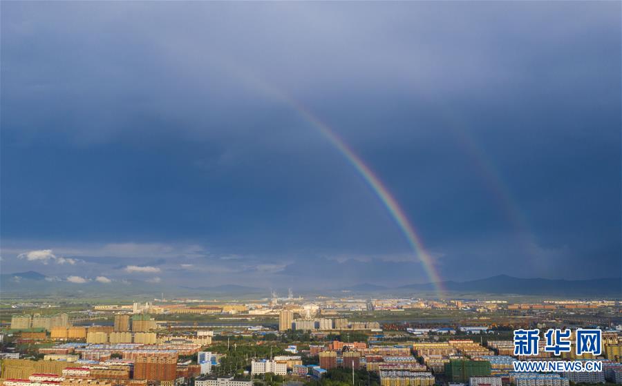 （环境）（4）吉林珲春出现双彩虹