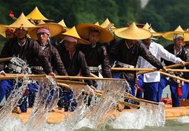 （文化）（1）贵州台江：欢度苗族独木龙舟节