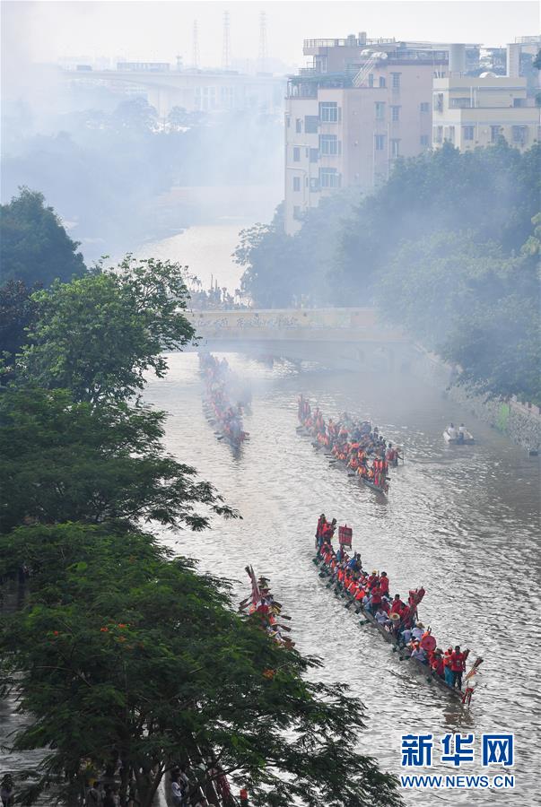 （体育·专题）（17）全民健身·悦动人生—“一水同舟”