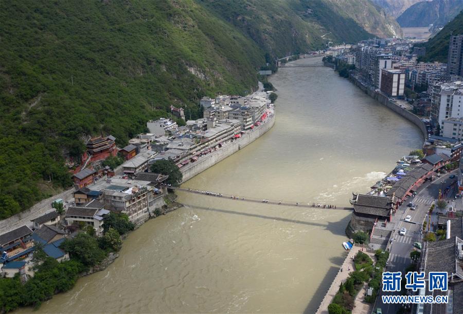（图片故事）（1）穿越历史的桥梁 见证川藏线变迁