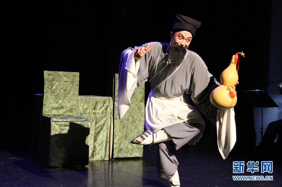 （国际）（3）《浮生六记》在法国阿维尼翁展现中国传统戏曲魅力