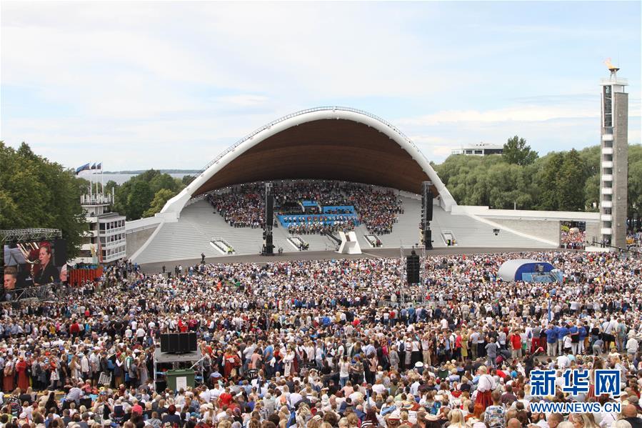 （国际）（1）爱沙尼亚举行大型歌舞庆典活动