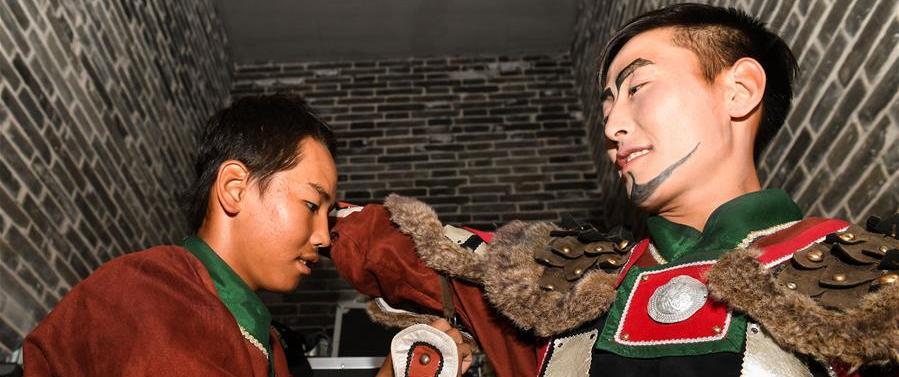（新华视界）（1）蒙古国演员为中国观众展现马术实景剧