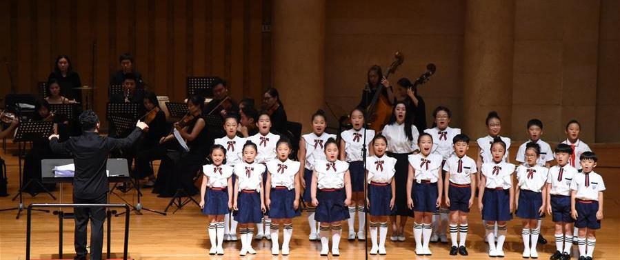 （文化）（3）北京：欣赏民族音乐 感受传统文化