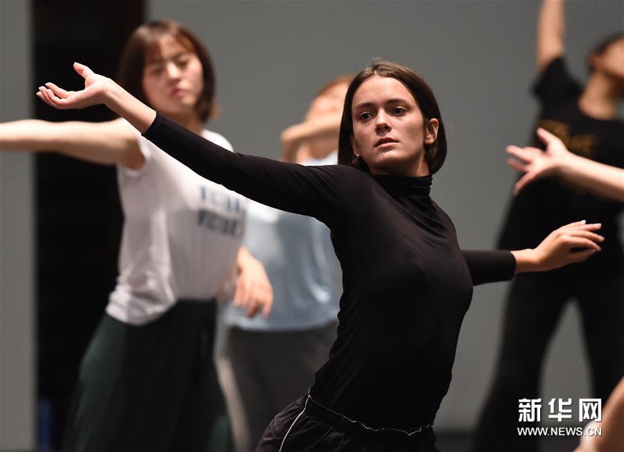 （新华视界）（5） 北京：翩跹起舞 感受魅力