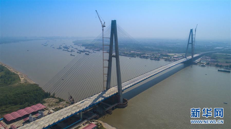 “最宽长江大桥”主体工程基本完工图1