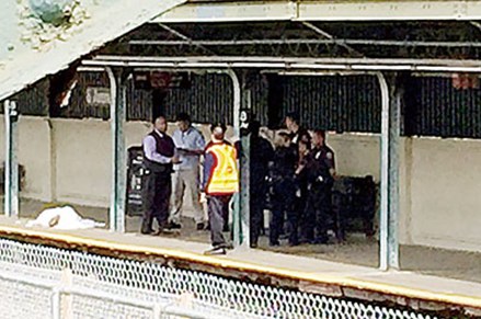 纽约一华裔男子地铁站跳轨自杀警方调查死因