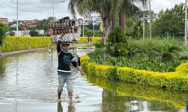 马达加斯加首都等地暴雨成灾致10人死亡(高清组图)