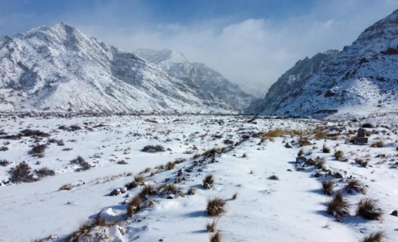 雪后贺兰山 壮美如画