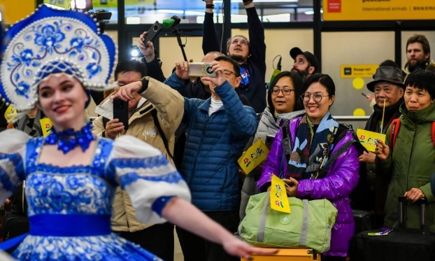 中国重启出境团队游 俄罗斯迎来首批中国旅游团（高清组图）