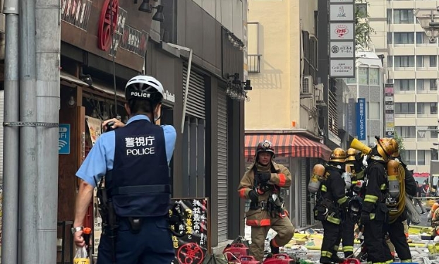 东京闹市区发生爆炸至少4人受伤（高清组图）