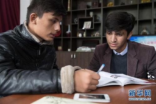 （国际·图文互动）（4）杜尚别的中国“窗口”——走进塔吉克斯坦民族大学孔子学院