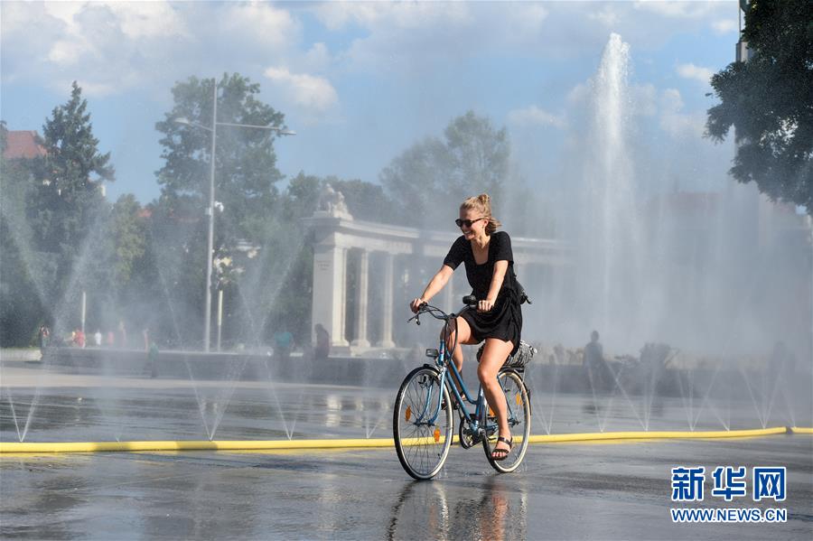 (国际)(1)维也纳遭遇高温天气