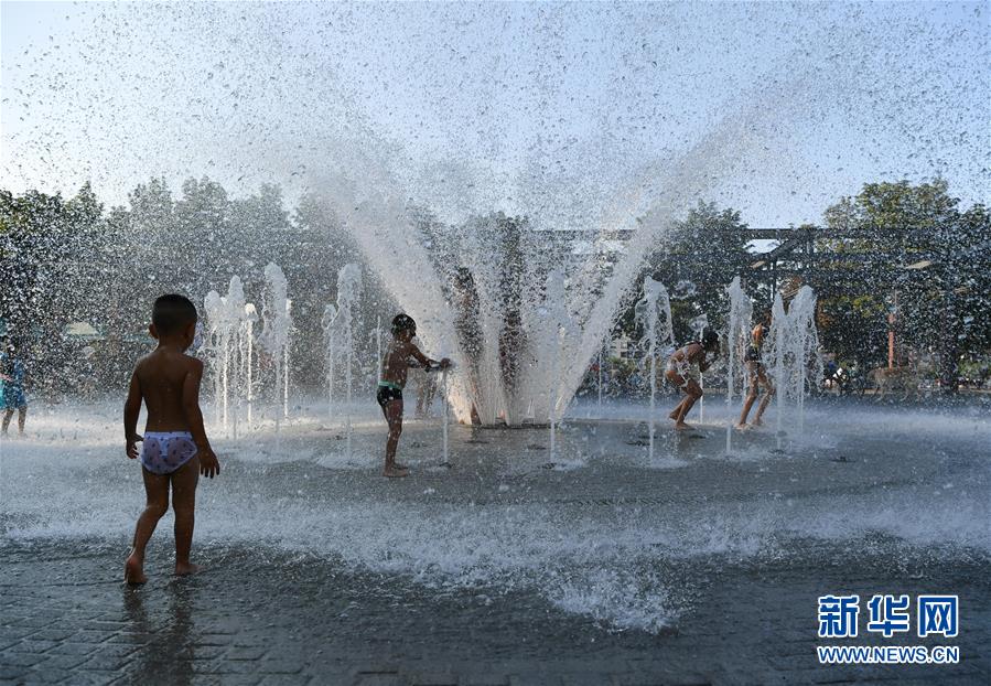 （国际）（1）德国法兰克福：热浪来袭