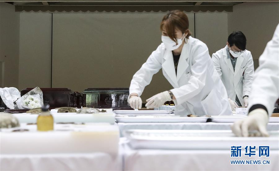 (国际)(2)第七批在韩中国人民志愿军烈士遗骸装殓仪式举行