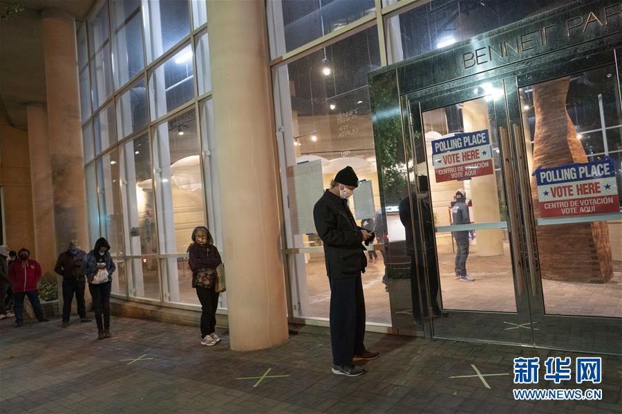 (国际)(2)美国大选选举日投票开始
