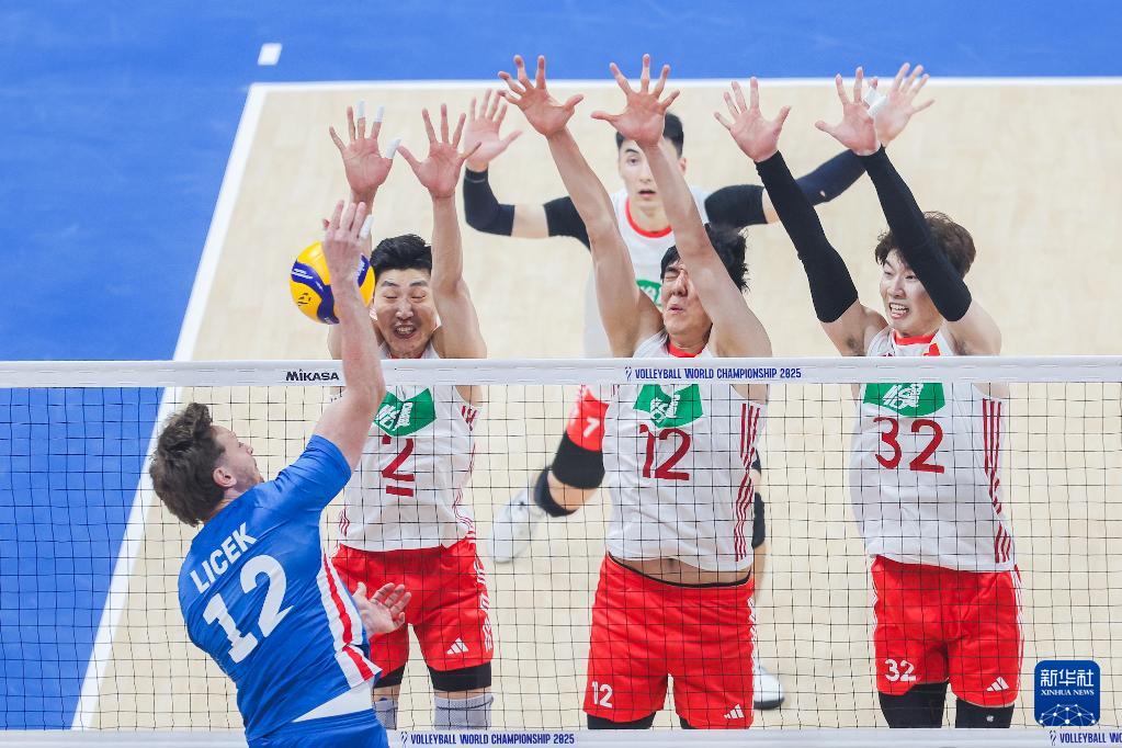 男排世锦赛：中国队无缘16强