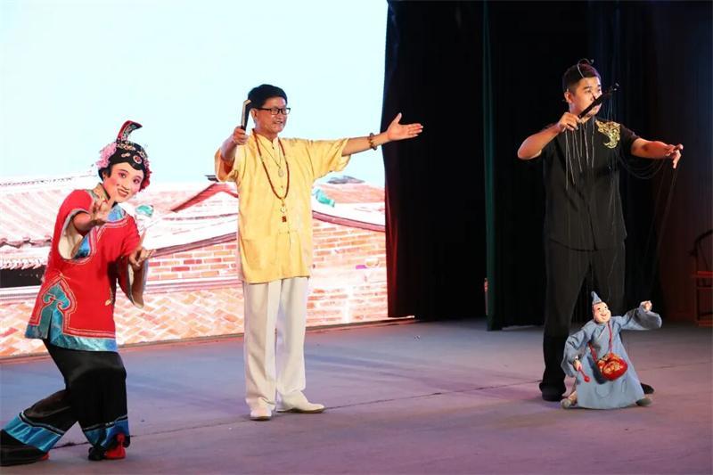 全国首创！“𨑨迌闽南”脱口秀用笑声传递闽南文化