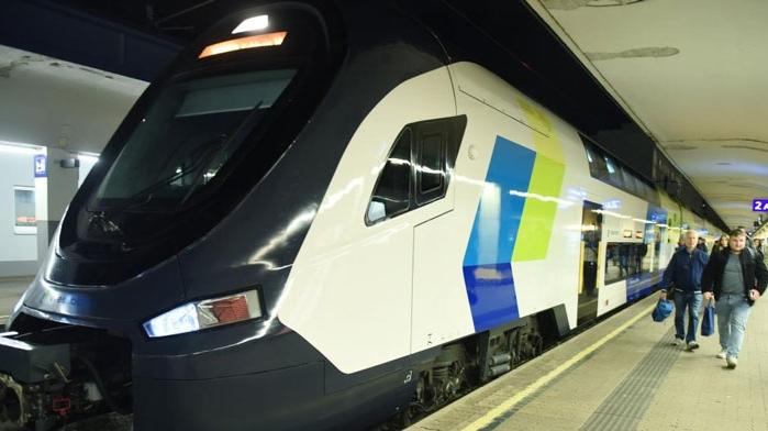 中国国产列车首次亮相奥地利铁路