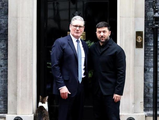 英法德乌领导人举行会谈