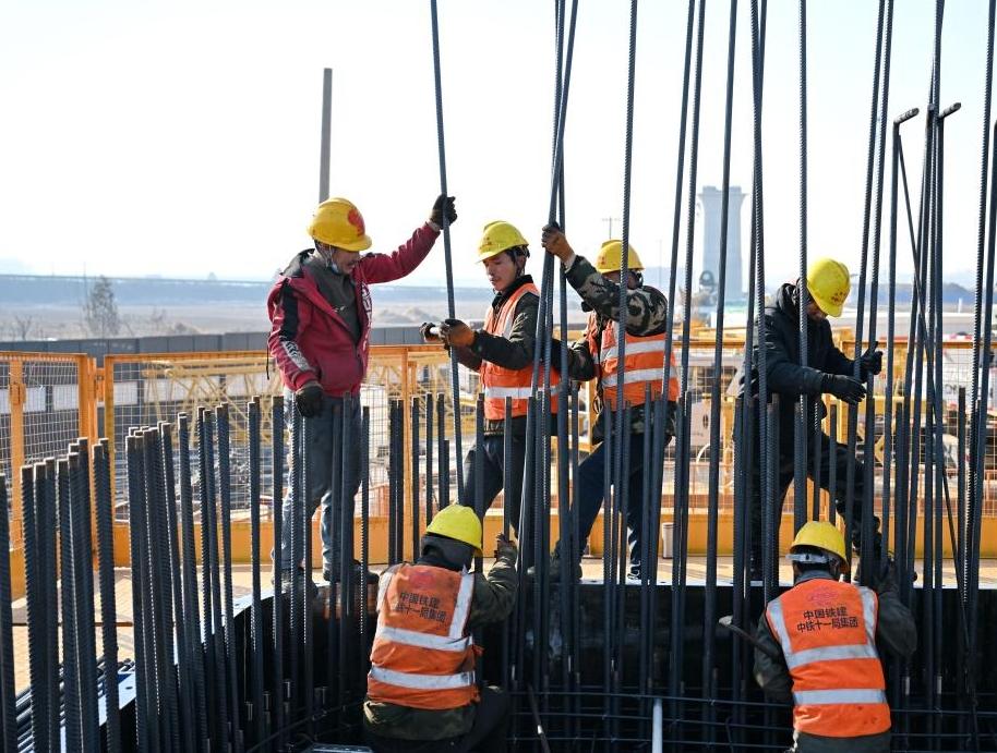 石雄铁路建设有序推进