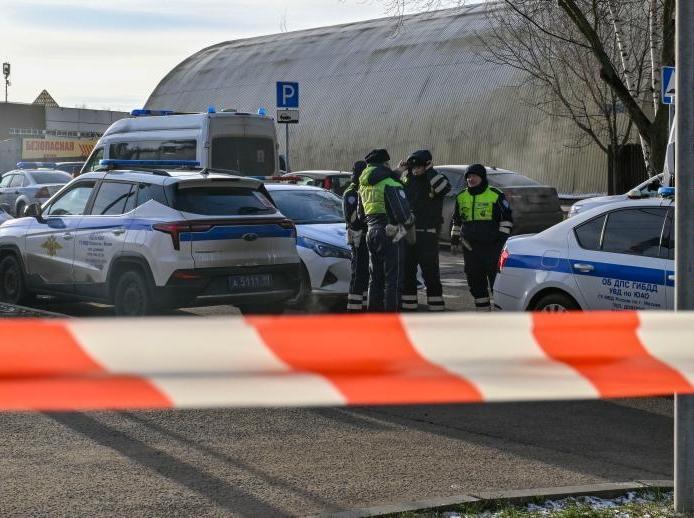 俄中将遇袭地附近发生爆炸　两警察身亡