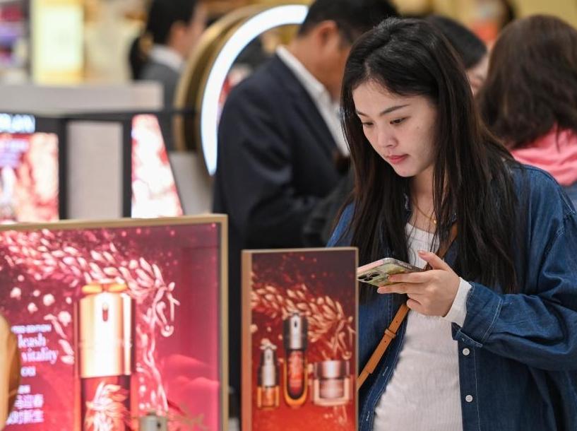 元旦假期海南离岛免税购物金额7.12亿元
