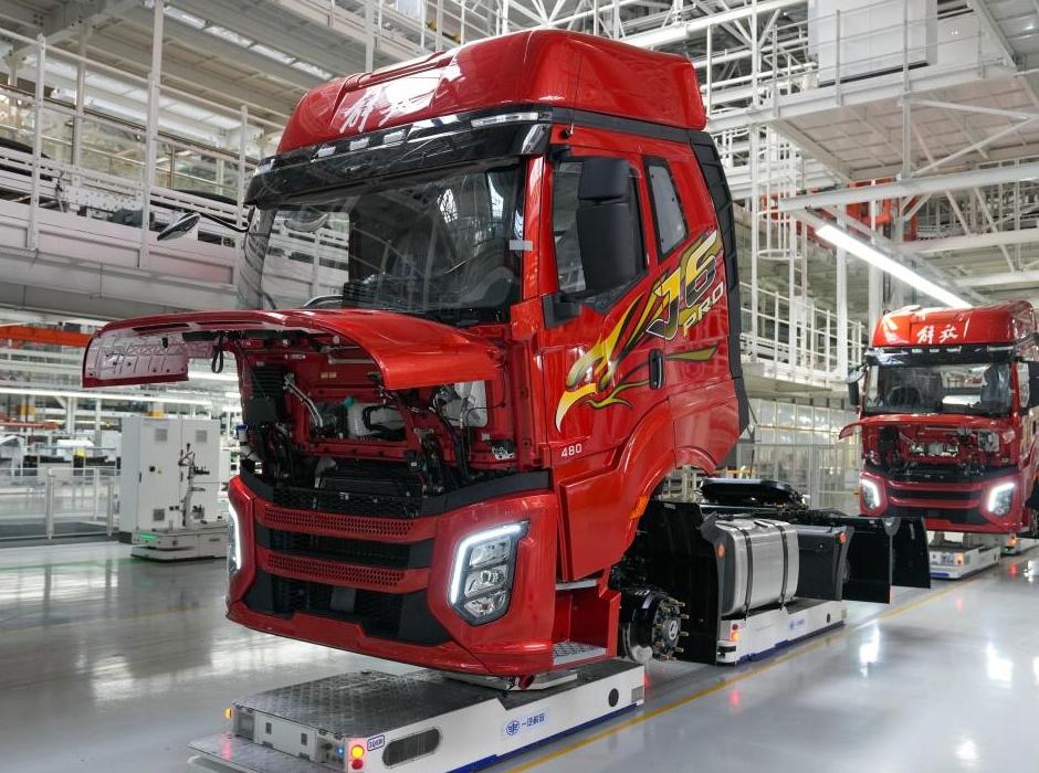 一汽解放：开足马力生产 力争新年“开门红”