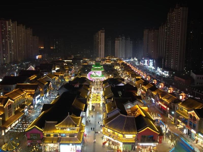 兰州：“烟火气”聚集地激活消费新动能