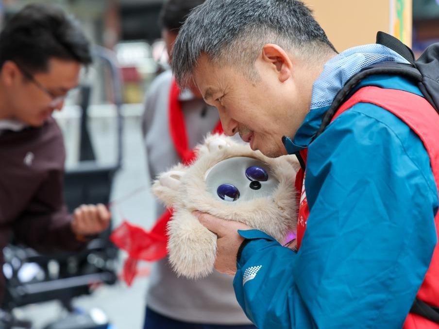 ���ڿ�չ�������Ѵٽ��ж�