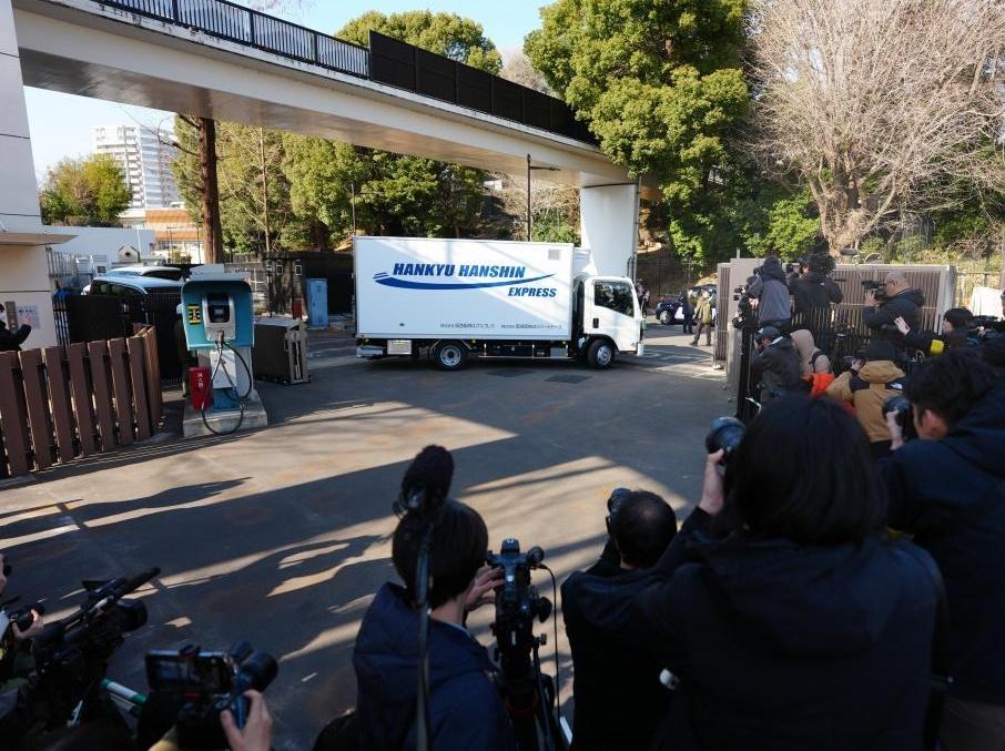 ���մ���è���������͡����١�̤�ϻع�֮��