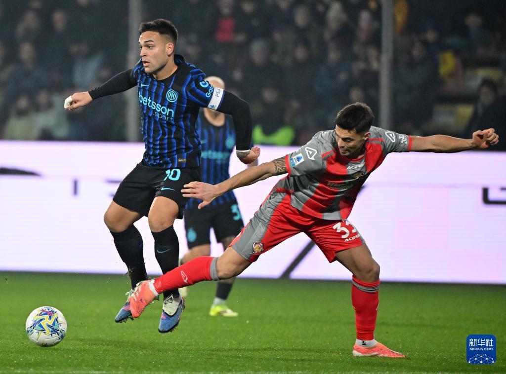 意甲：国际米兰胜克雷莫内塞