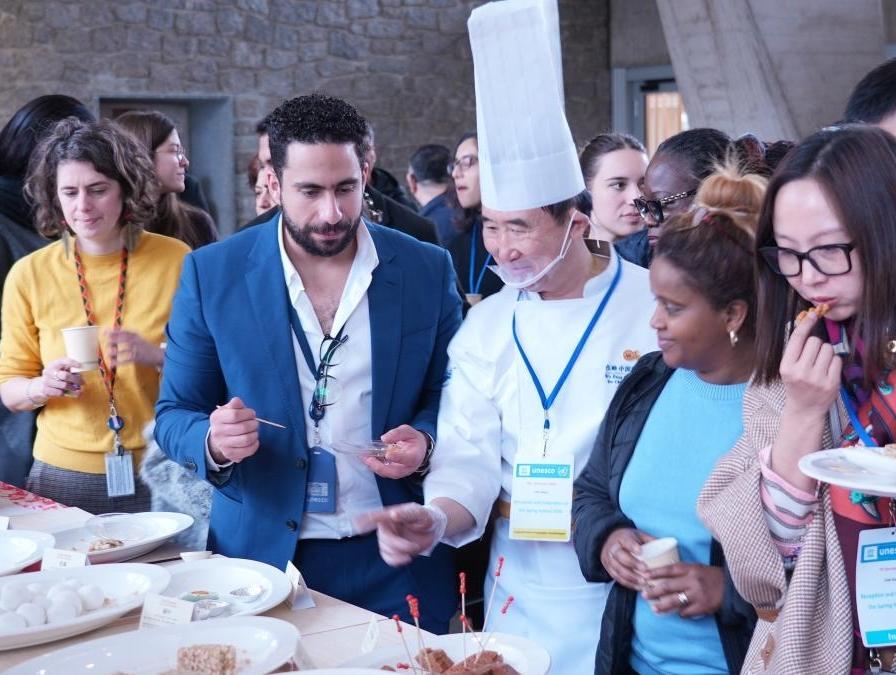 联合国教科文组织总干事用中文祝福“马到成功”