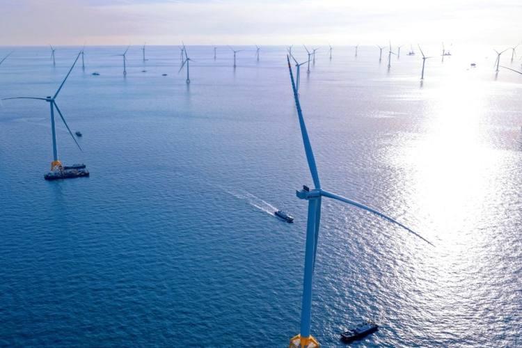 我国水深最深海上风电项目全容量并网发电