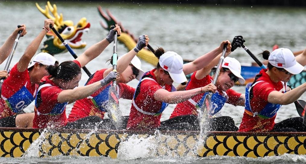 亚沙会 | 全天综合：18岁双姝“穿金戴银” 中国队包揽游跑两项金牌