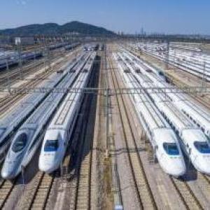 公安机关发布国庆假期铁路出行安全提示