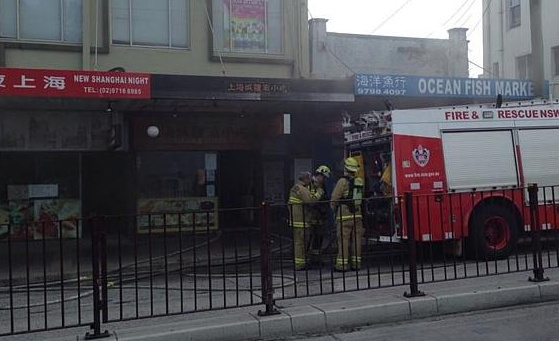 悉尼华人区一中餐馆突发火灾一男子受伤（图）