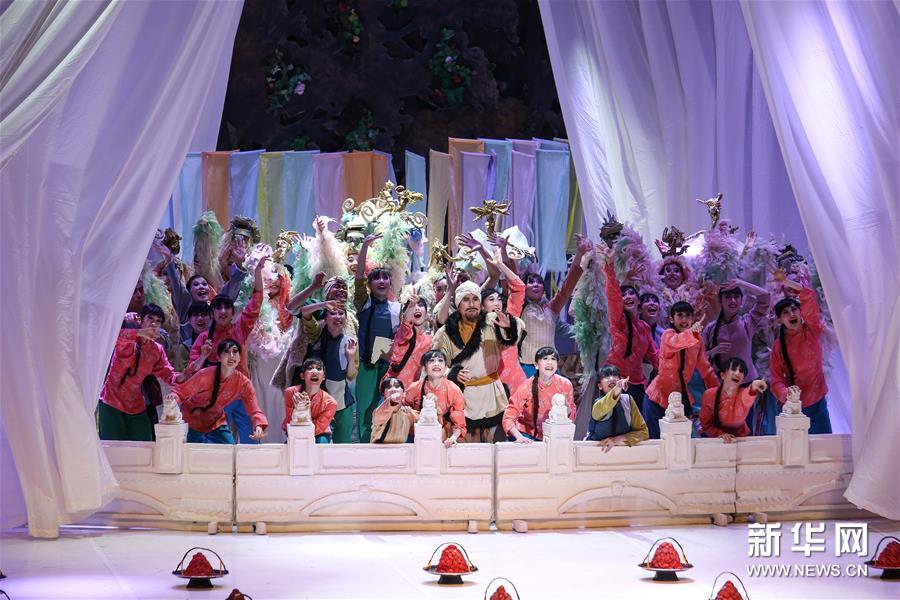 #（新华视界）（5）山东青岛：日本松山芭蕾舞团演绎经典《白毛女》