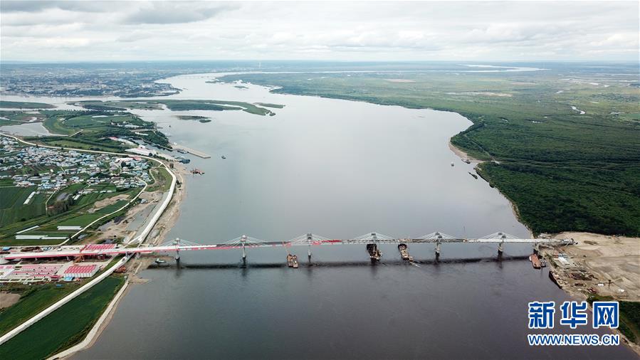 的黑河到布拉戈维申斯克黑龙江(阿穆尔河)大桥(8月19日无人机拍摄)