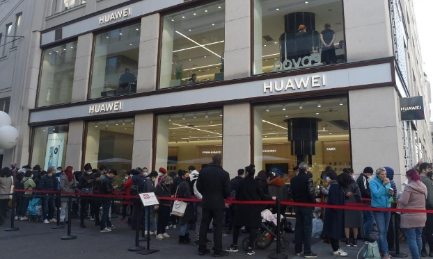 华为维也纳旗舰店正式开业