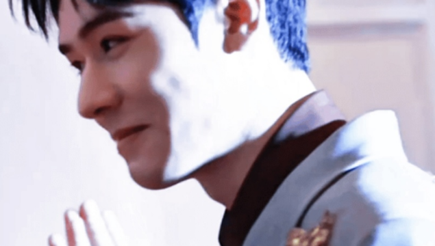 昨天龚俊也在福州，如果他也走三坊七巷试试？