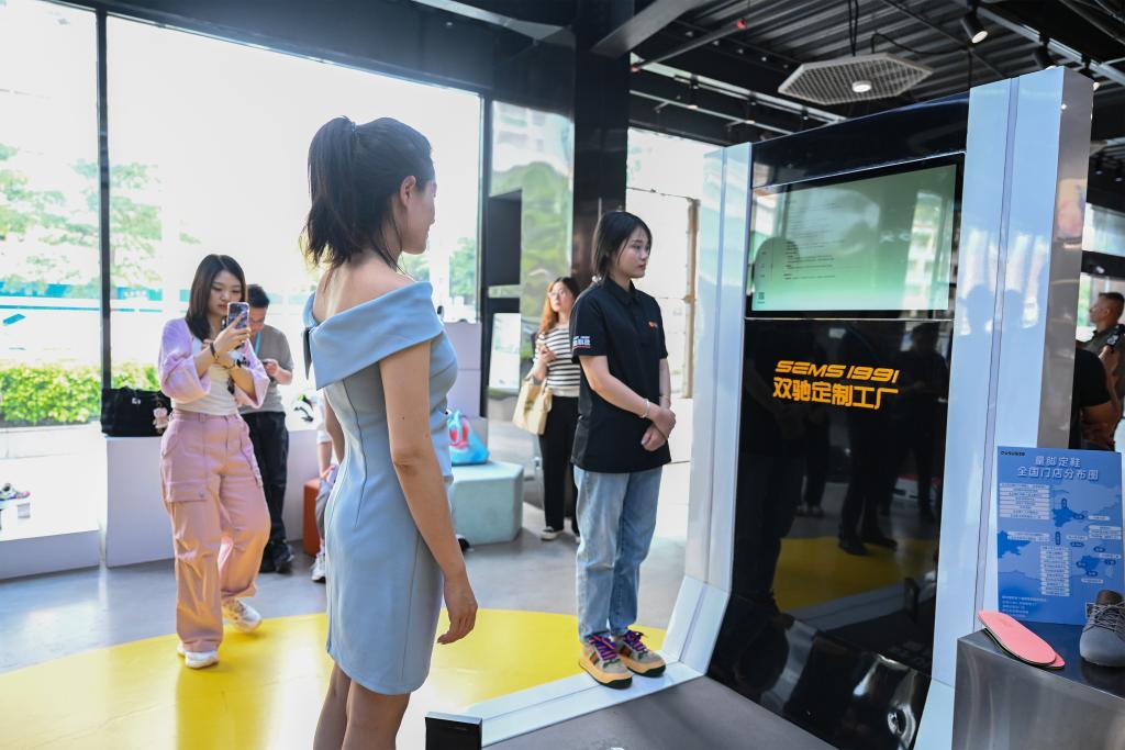 活力中国调研行丨向智向新！福建传统产业逐新潮