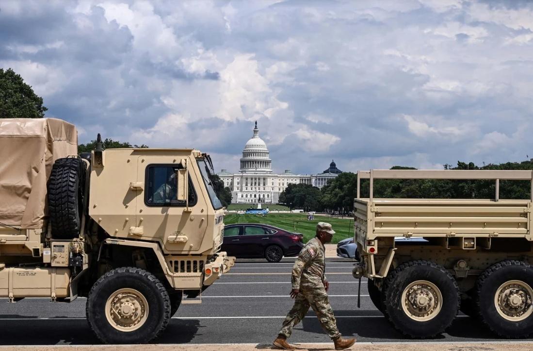 特朗普：即使州长没有要求 也准备下令向城市派遣军队